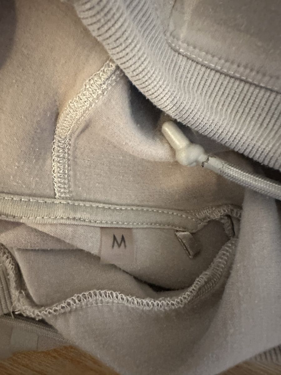 Guess Maglioni & Felpe: Guess Damen Sweatshirt – Usato da Bern venduto da akl_sy9s 3