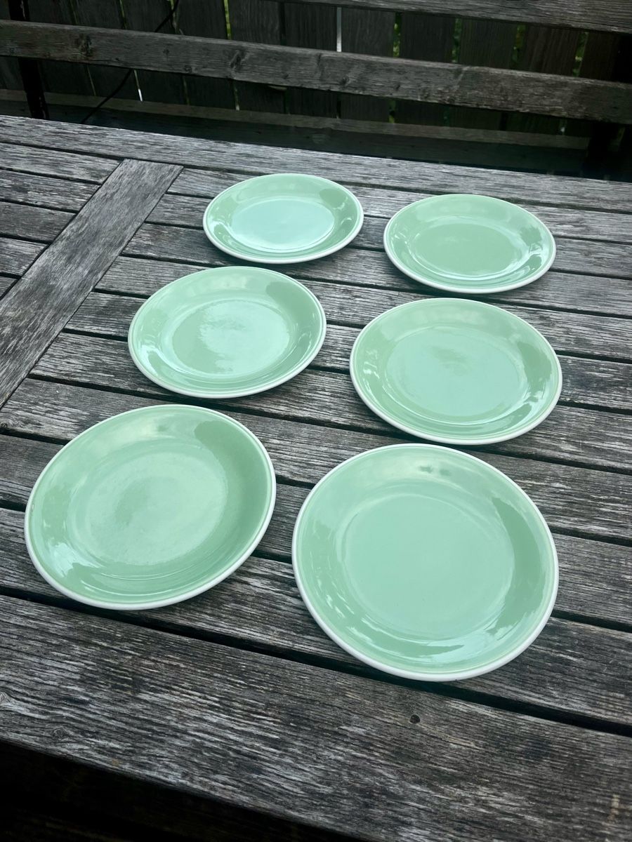 Rössler Assiettes: Rössler  Dessert-Teller 19 cm grün – D'occasion à Wiesenberg par swissantik 1