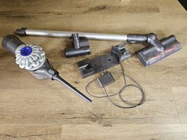 Dyson DC62 Akku Staubsauger inkl.  Zubehör