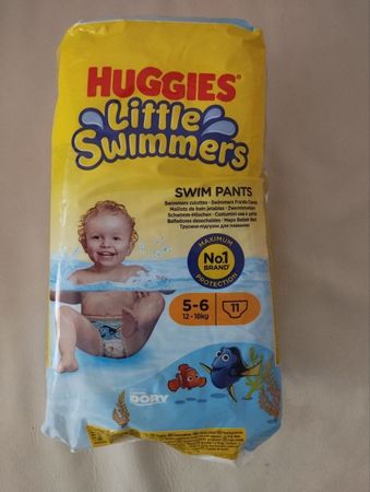 2x Huggies Little Swimmers Gr. 5-6 (12-18 kg) Schwimmwindeln