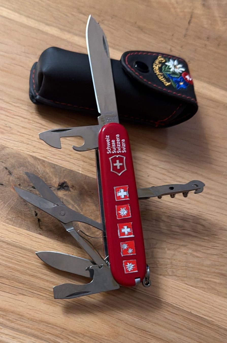 Victorinox Coltelli tascabile: VICTORINOX SACKMESSER SCHWEIZ MIT ETUI – Usato da Zürich venduto da Frei-Occasionen 1