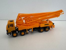 H0 Kibri 10200 SCHWING Betonpumpe 4-achsig (zusammengebaut)