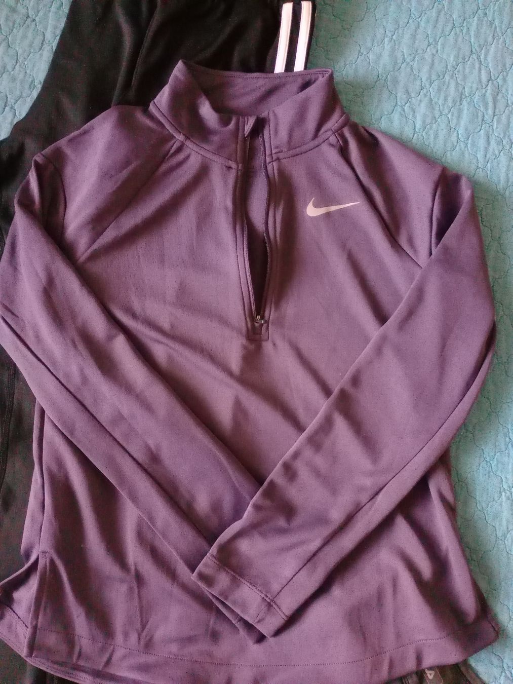 Nike Kleiderpakete: Sport Set gr. 152 – Gebraucht aus Castel San Pietro von misha05 1