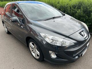 PEUGEOT 308 1.6 16V T Sport Pack