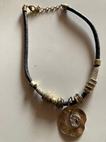 Elegante Halskette mit Lederband Anhänger Modeschmuck