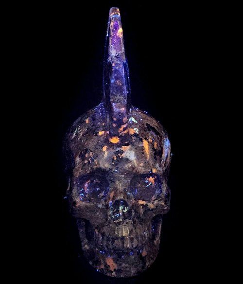 Minerali & Pietre curative: Punk Skull UV Yooperlite – Nuovo (secondo la descrizione) da Walenstadt venduto da vkt_qc8d 3