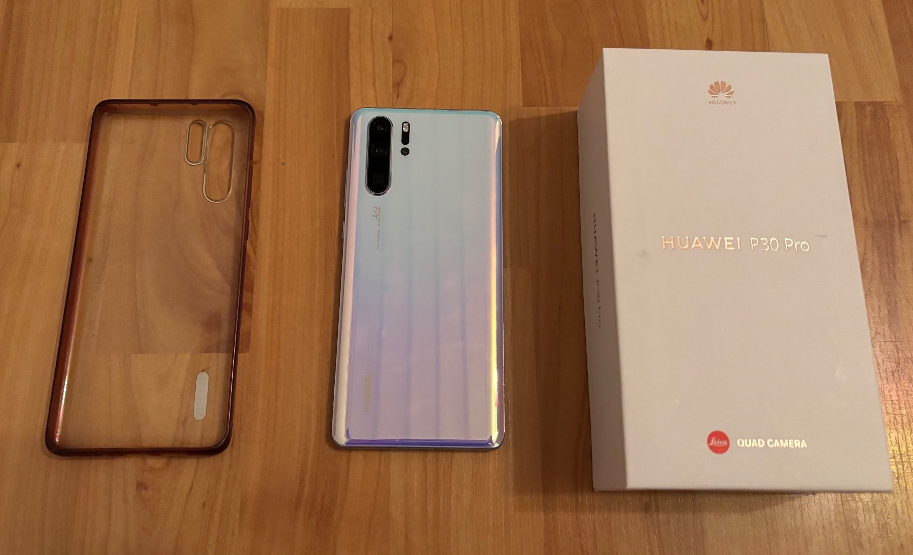 Huawei Handys / Smartphones: Huawei P30 Pro – Defekt aus Niederglatt ZH von LavenderNights
