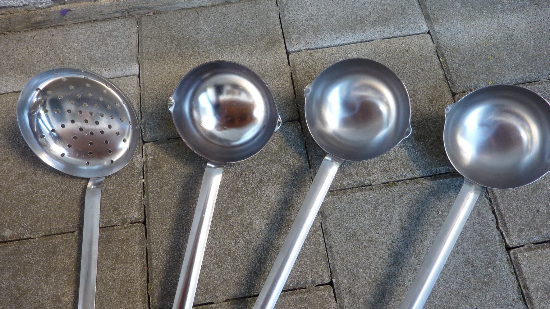 Löffel: 4 grosse chromstahl  kochlöfel – Neu (gemäss Beschreibung) aus Füllinsdorf von pmarkus 1