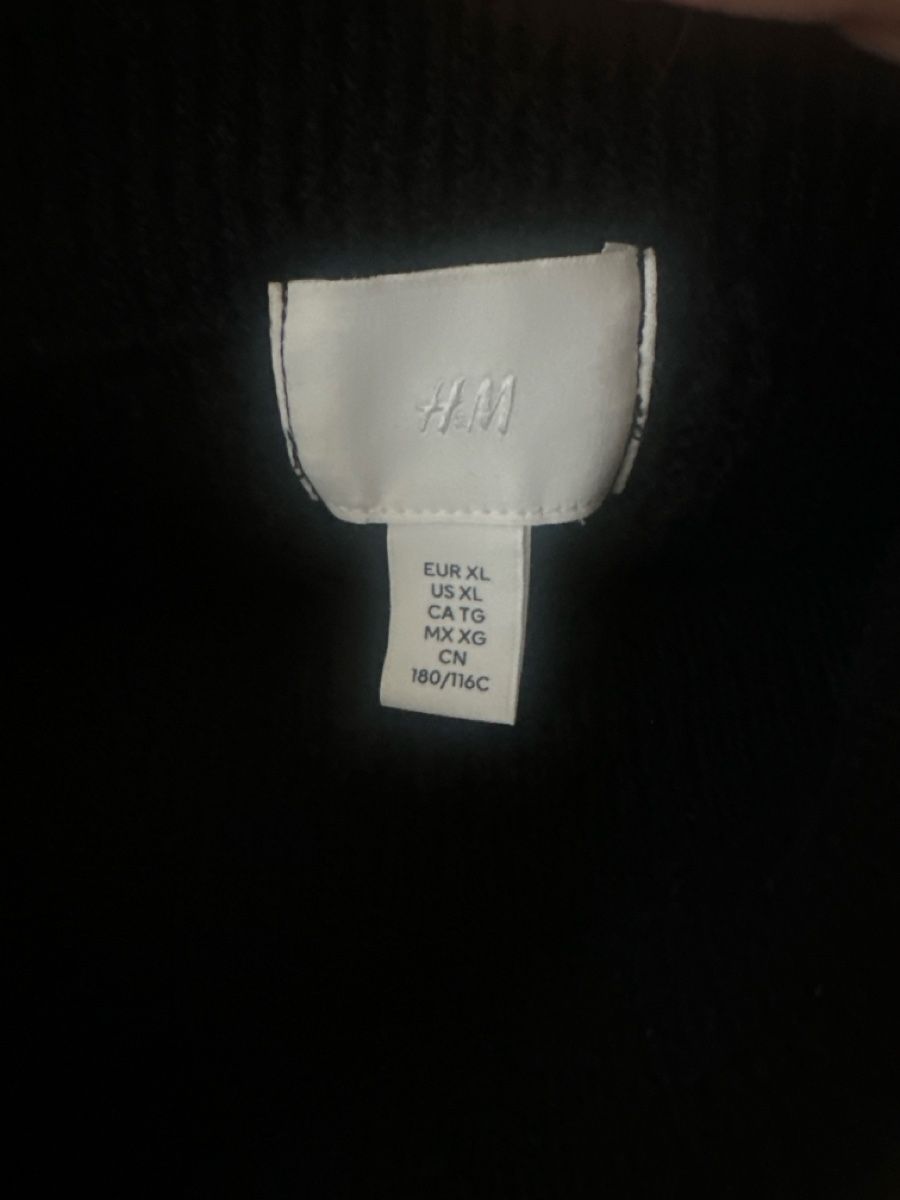 H&M Pullover & Sweatshirts: Pullover – Gebraucht aus Zürich von sommer121 1