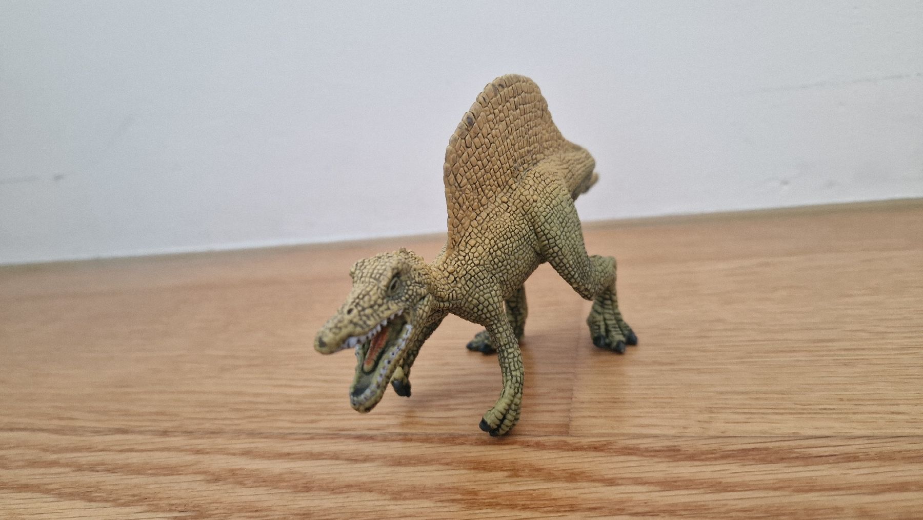 Schleich Figuren: 4 Schleich Dinosaurier Spielfiguren – Gebraucht aus Uetikon am See von Walkingtothemoon 4