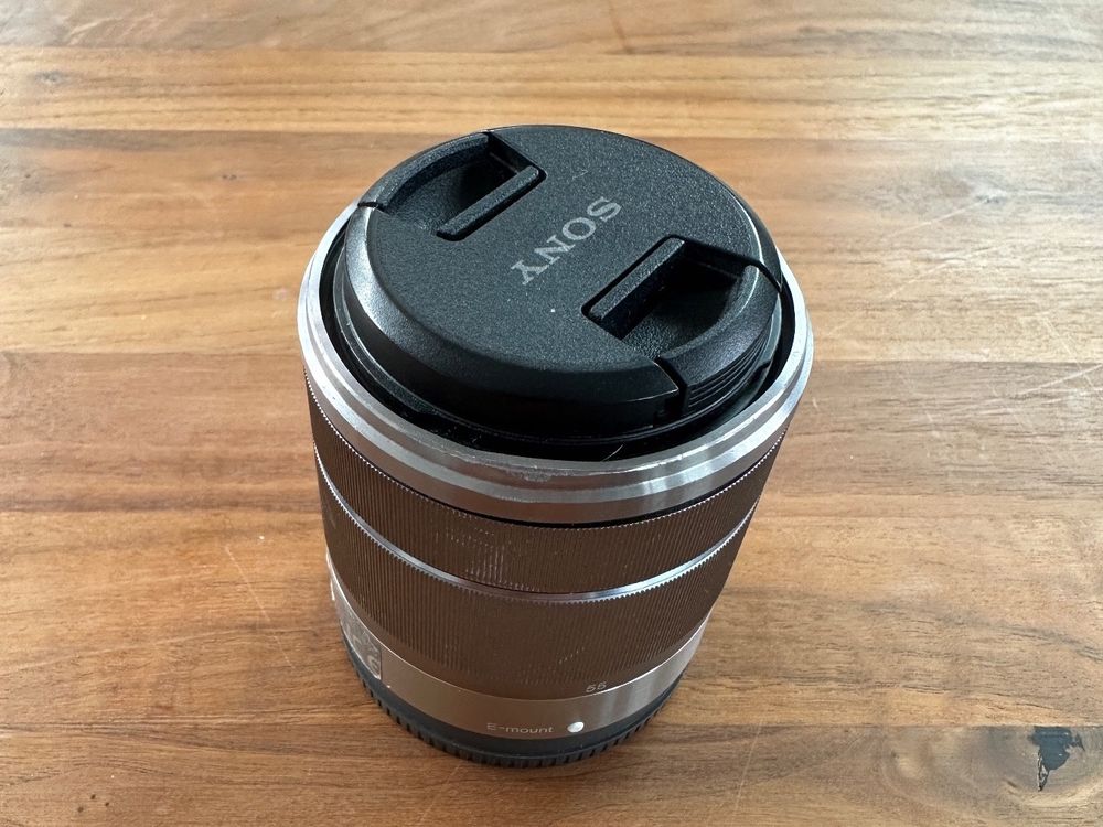 Sony Objektive E-Mount, APS-C, SEL1855, E 18 - 55mm (Gebraucht) in Zürich für CHF 50 - mit