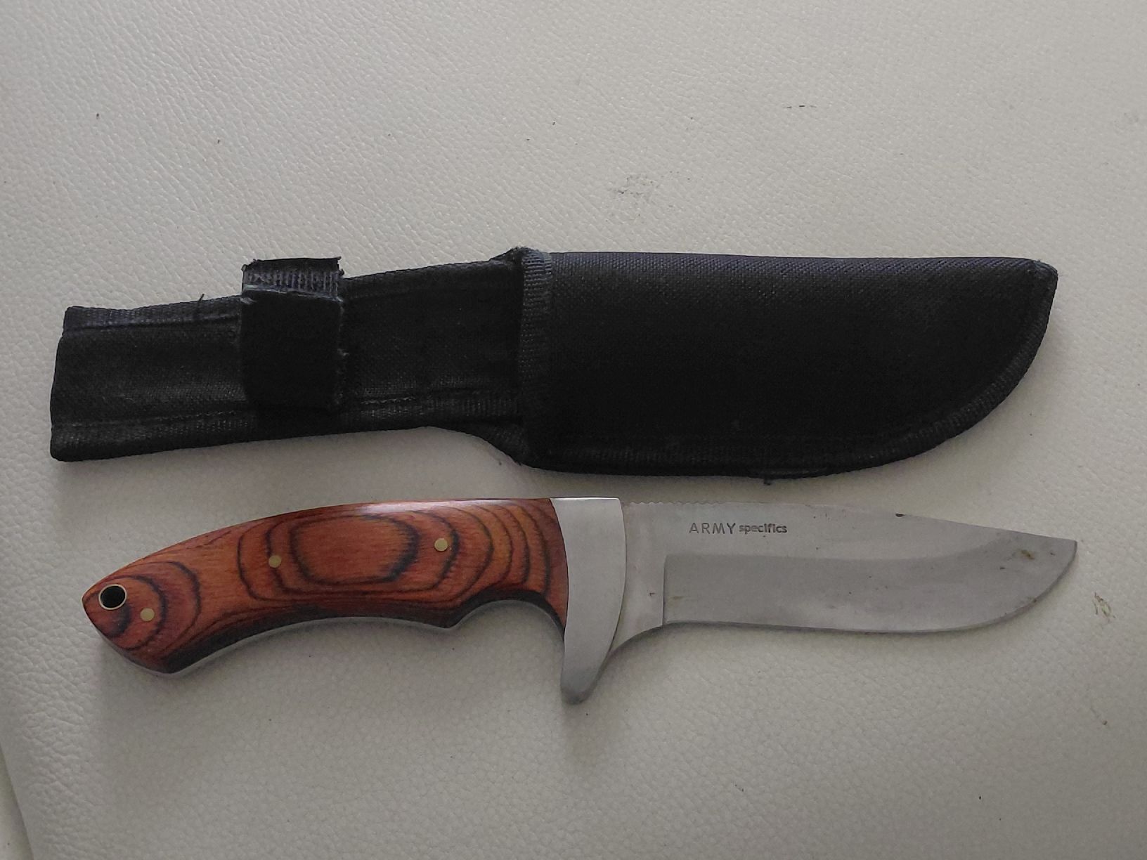 Accessori: ARMY specifics Jagdmesser mit Holzgriff und Scheide – Usato da Belp venduto da mar_76s8 6