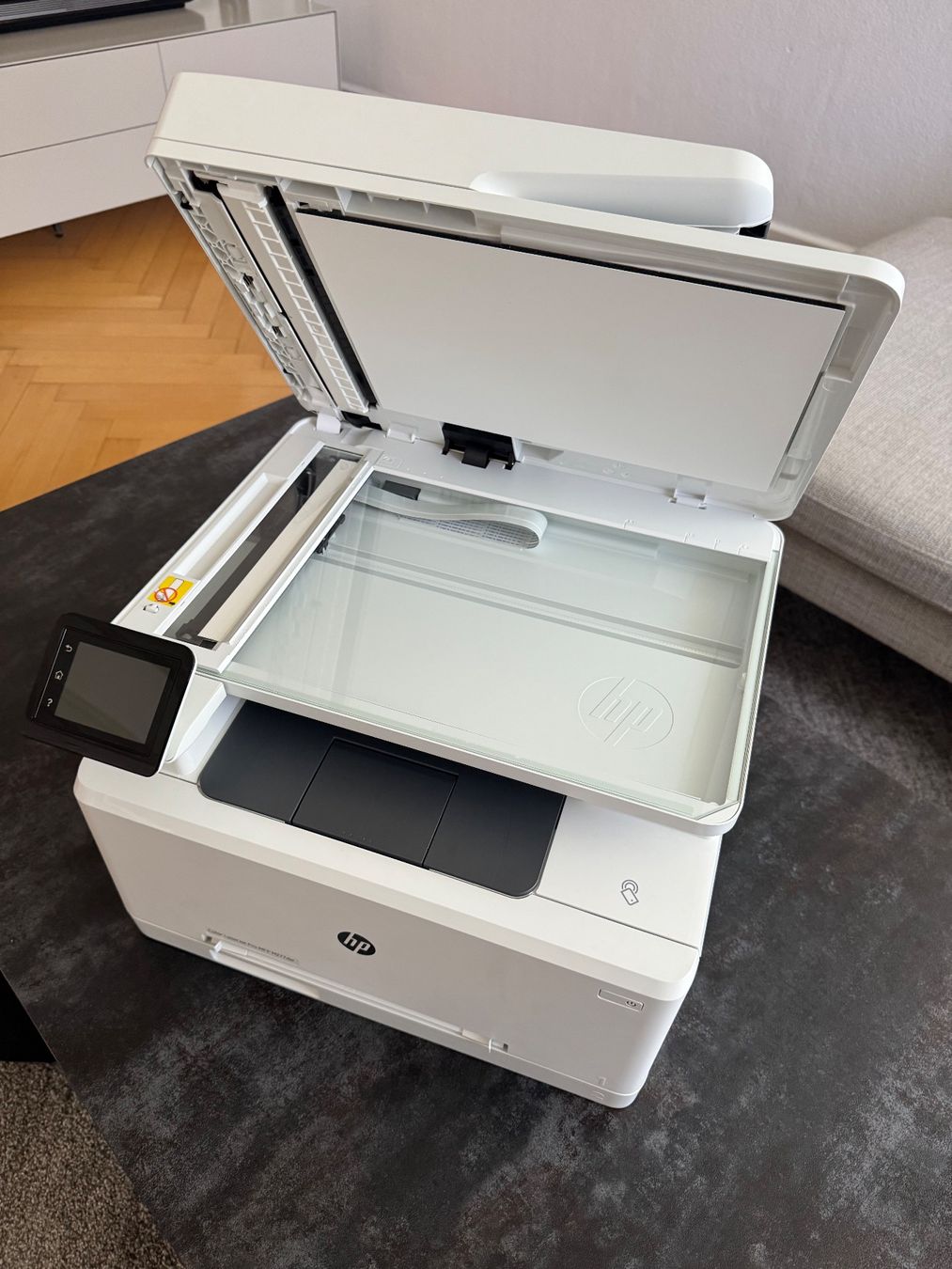 Hewlett Packard Stampanti: HP Color LaserJet MFP M277dw – Usato da Zürich venduto da iampascalp 1