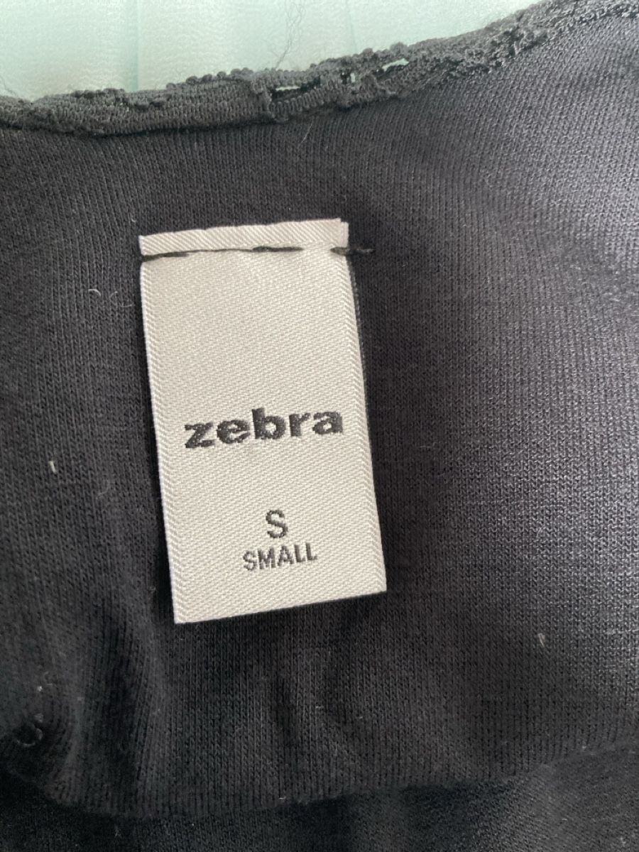 Zebra Vestiti: Kleid – Usato da Oberbipp venduto da Campanula 2