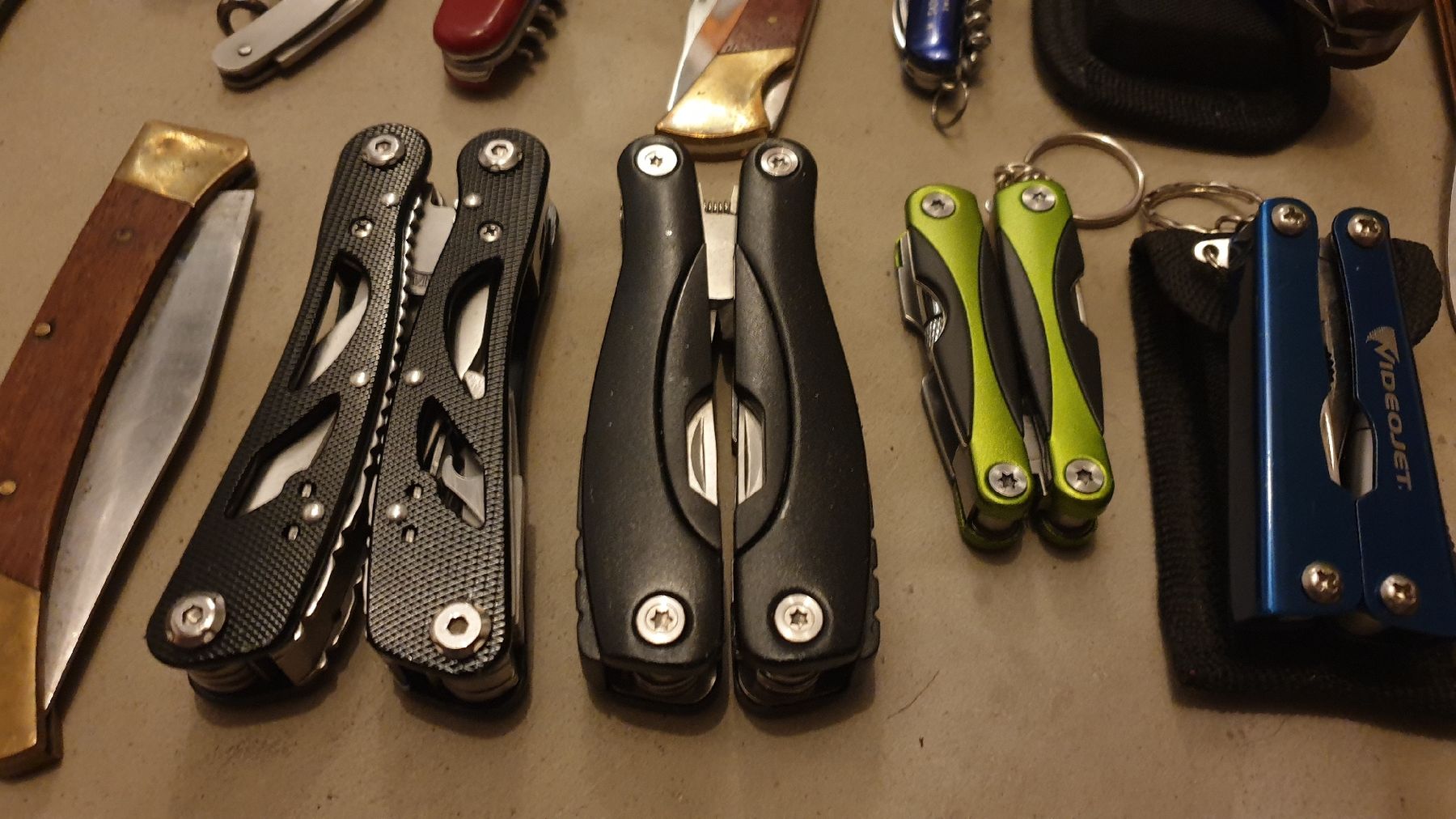 Taschenmesser: 50+ Sackmesser messer Flohmarkt – Gebraucht aus Saxonne (Ayent) von SnowRoof 4