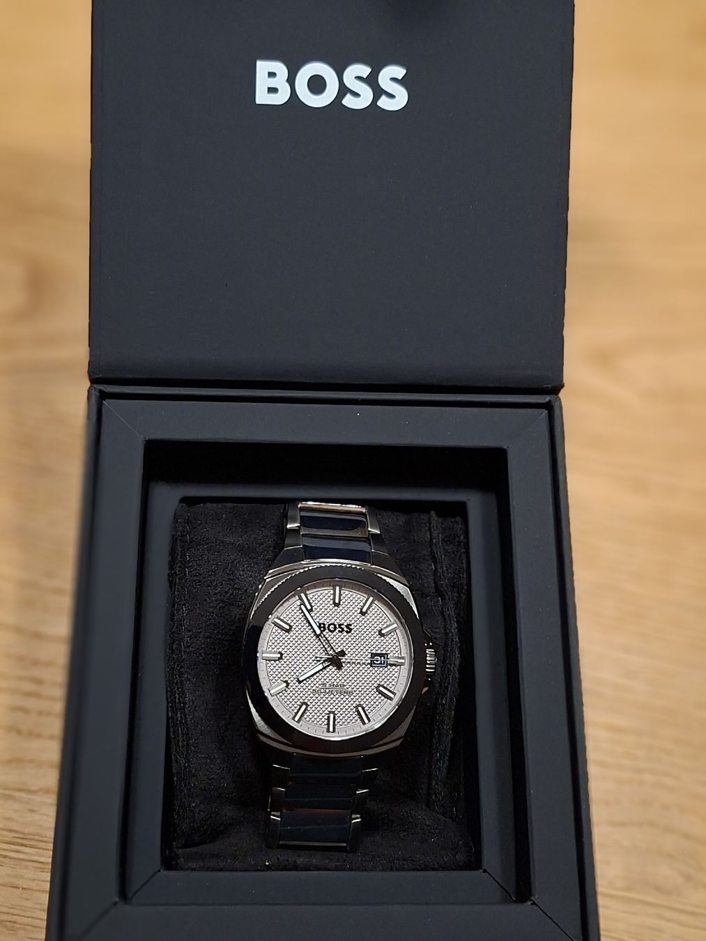 Hugo Boss Orologi: Hugo Boss Herrenuhr – Nuovo (secondo la descrizione) da Ebnat-Kappel venduto da Zurk 7