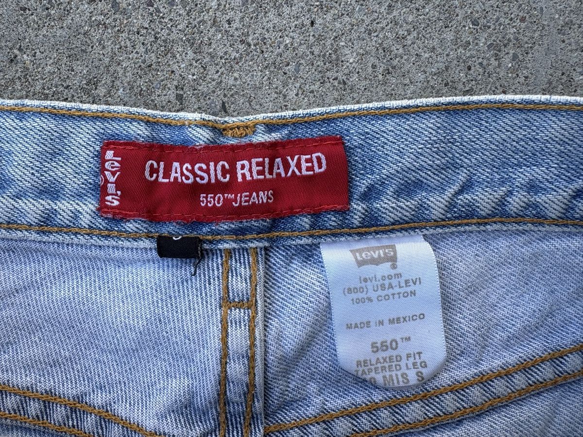 Levi's Jeans: Levis Jeans Shorts – Gebraucht aus Zürich von lov_9tgb 2