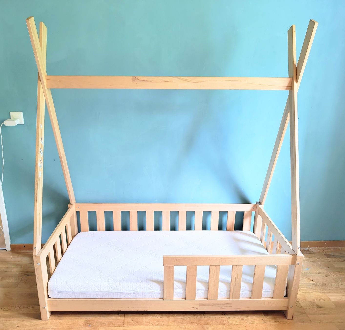 Letti: Kinderbett Hausbett Tipi mit Premium Matratze und Tipi-Bezug – Usato da Müswangen venduto da man_5qt2