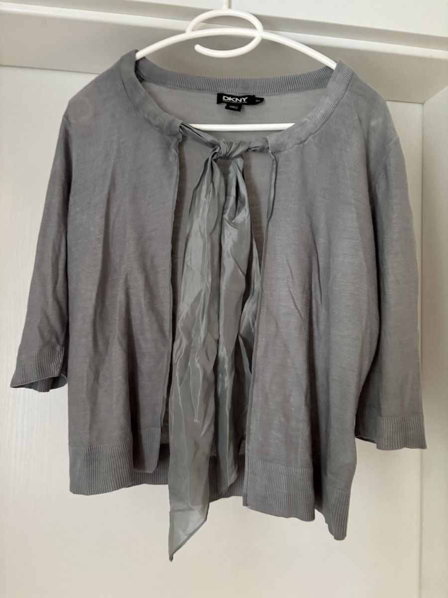 Lotti di vestiti: Kleiderpaket  – Usato da Balsthal venduto da wasserente 4