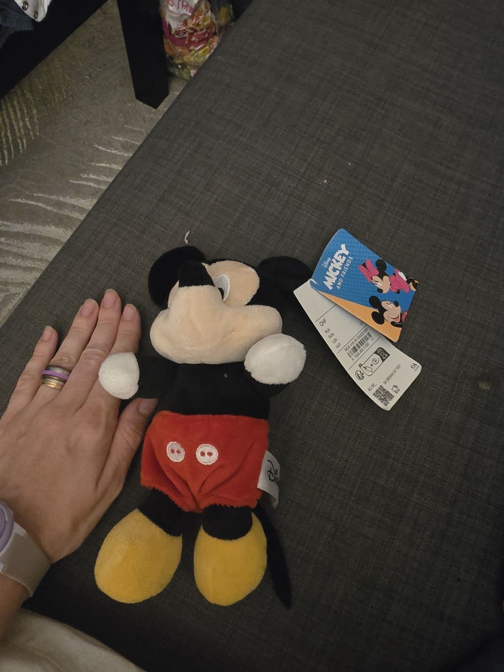 Disney Jouets: Peluche Mickey Mouse Disney Neuf avec etiquette  – Neuf (Voir description) à Founex par Vivi.dressing