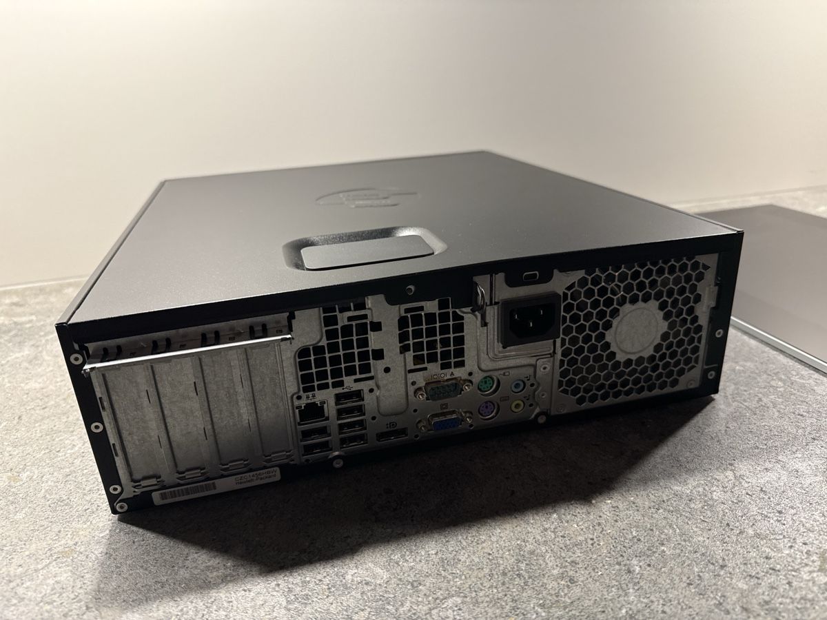 Hewlett Packard PC: HP Compaq 8200 Elite SFF – Usato da Cham venduto da Minders1 1
