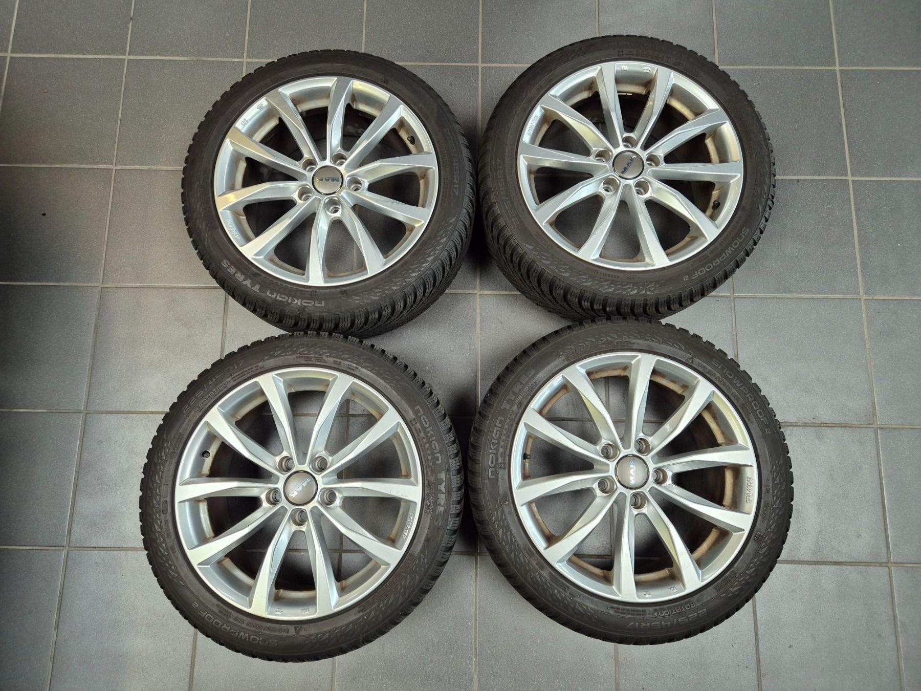 Pneumatici & Ruote complete: Winterräder 17" VW Passat – Usato da Winterthur venduto da WEWi-Ersatzteile 1