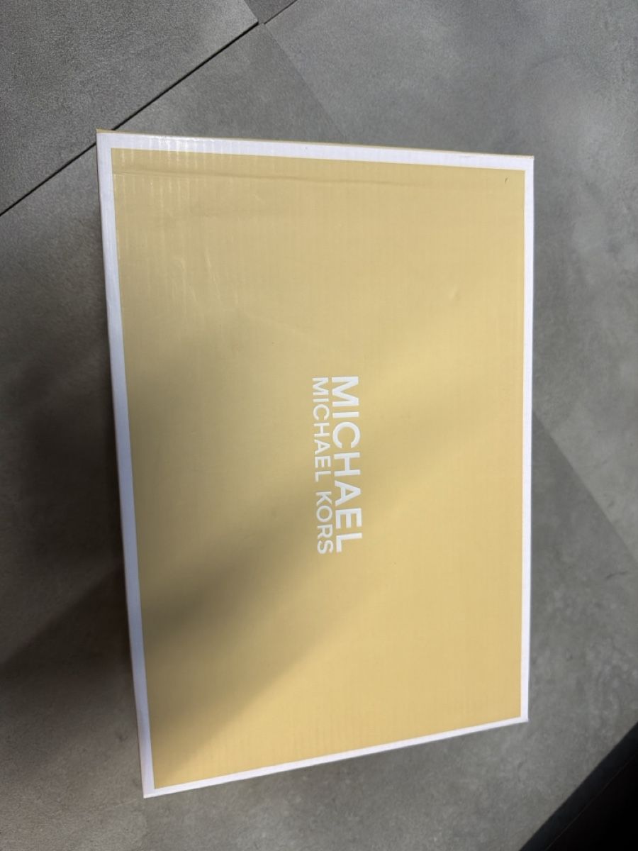 Michael Kors Scarpe da donna: Michael Kors Schuhe 39.5 blau – Usato da Däniken SO venduto da NBdesign