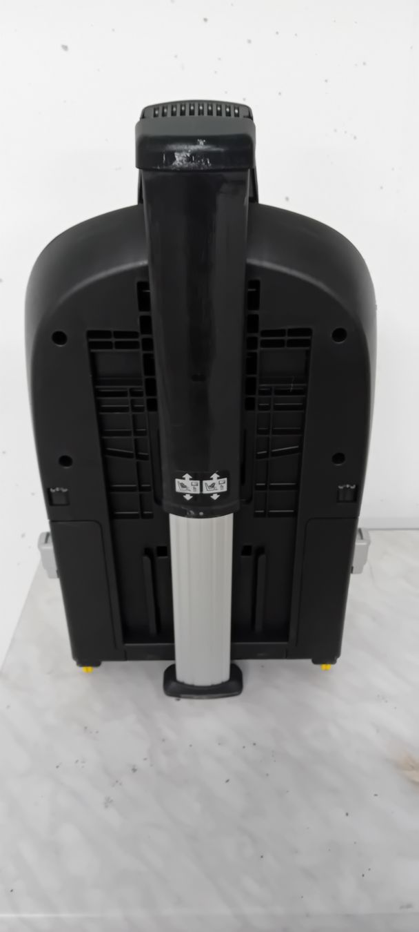 Maxi-Cosi Auto-Kindersitze: Maxi Cosi, 2 way fix, isofix für Auto – Gebraucht aus Berikon von Marilyn 3