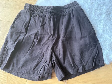 Leinen shorts