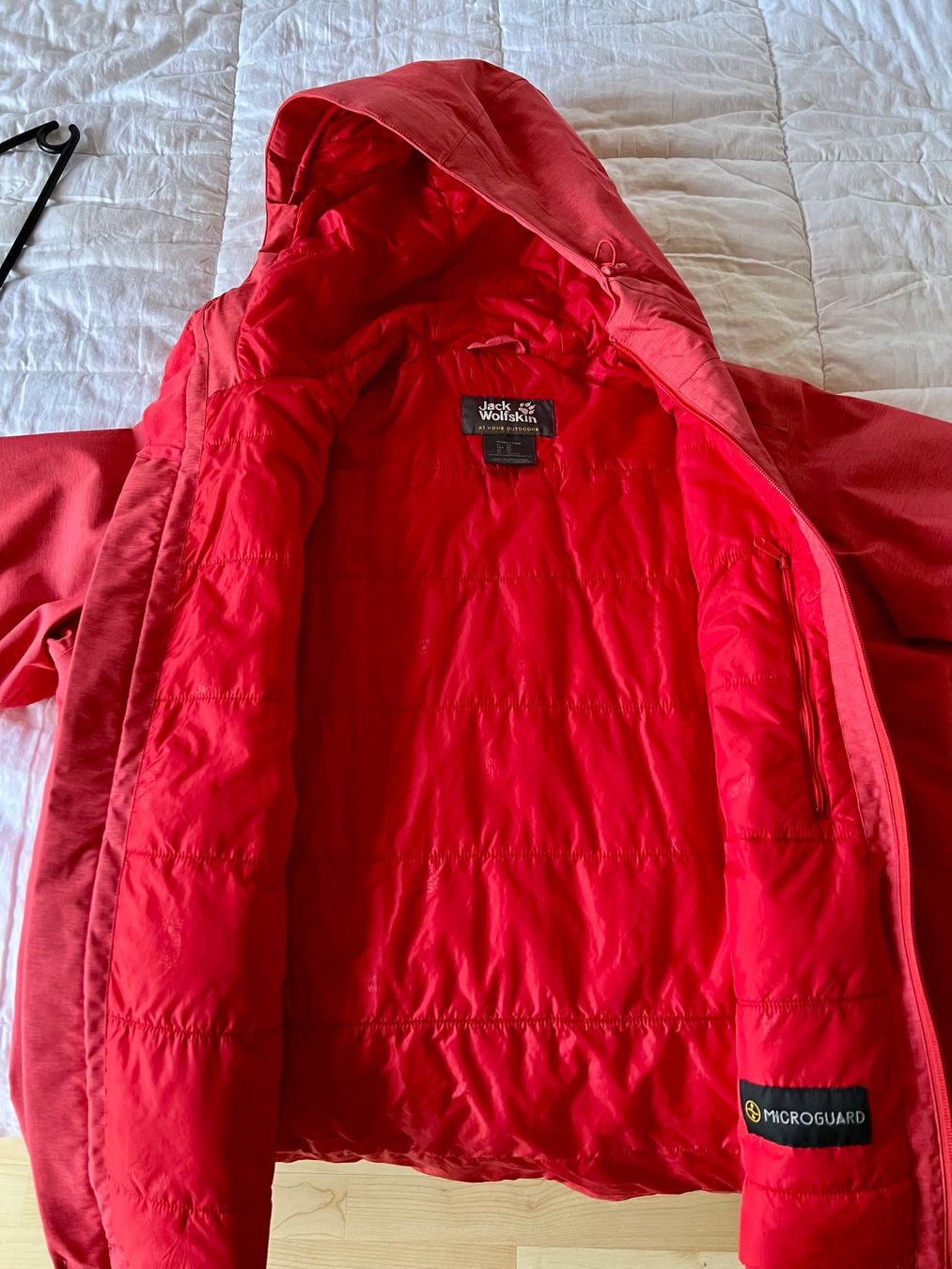 Jack Wolfskin Jacken: Schöne Jack Wolfskin Outdoor Jacke – Gebraucht aus Herrenschwanden von Benjamin4787 4