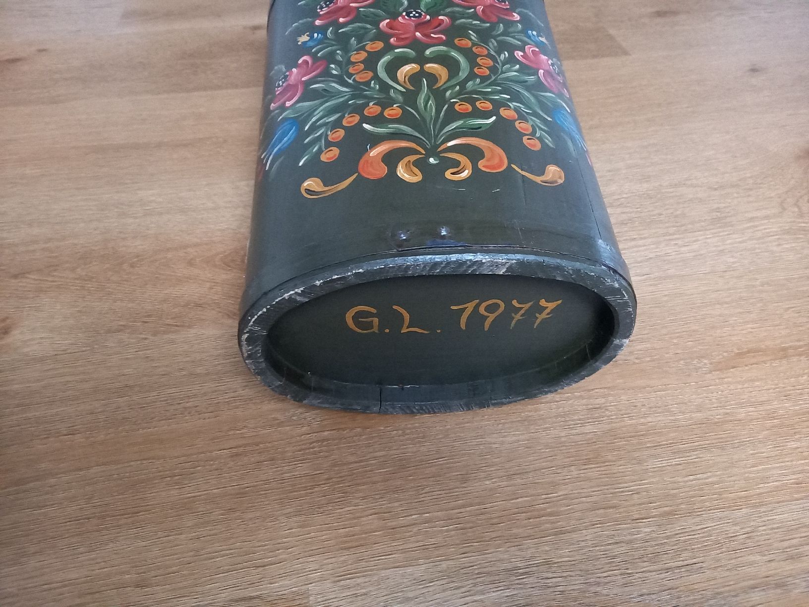 Tutte le decorazioni: altes Holzgefäss – Usato da Thierachern venduto da Gari76 2