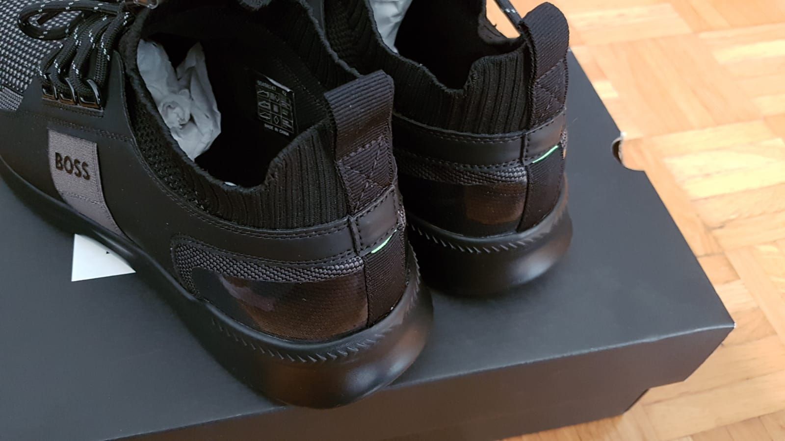 Hugo Boss Scarpe da uomo: Sneaker Hugo Boss Extreme Runn  N,Gr.42 – Nuovo e nell'imballaggio originale da Zürich venduto da ata_c8nh 4