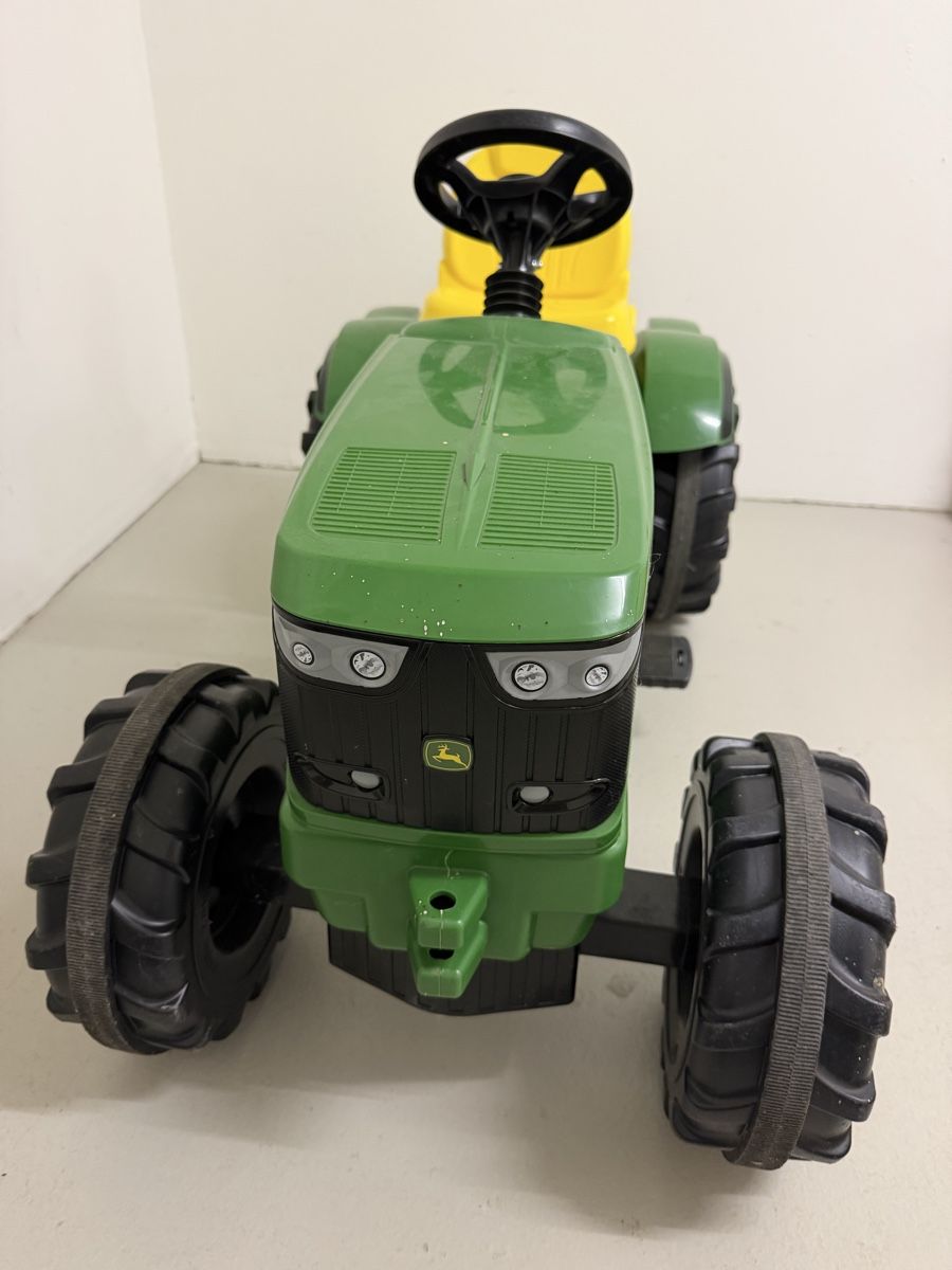 John Deere Fahrzeuge für Kinder: Tret-Traktor John Deere – Gebraucht aus Bubendorf von glitchCat 2