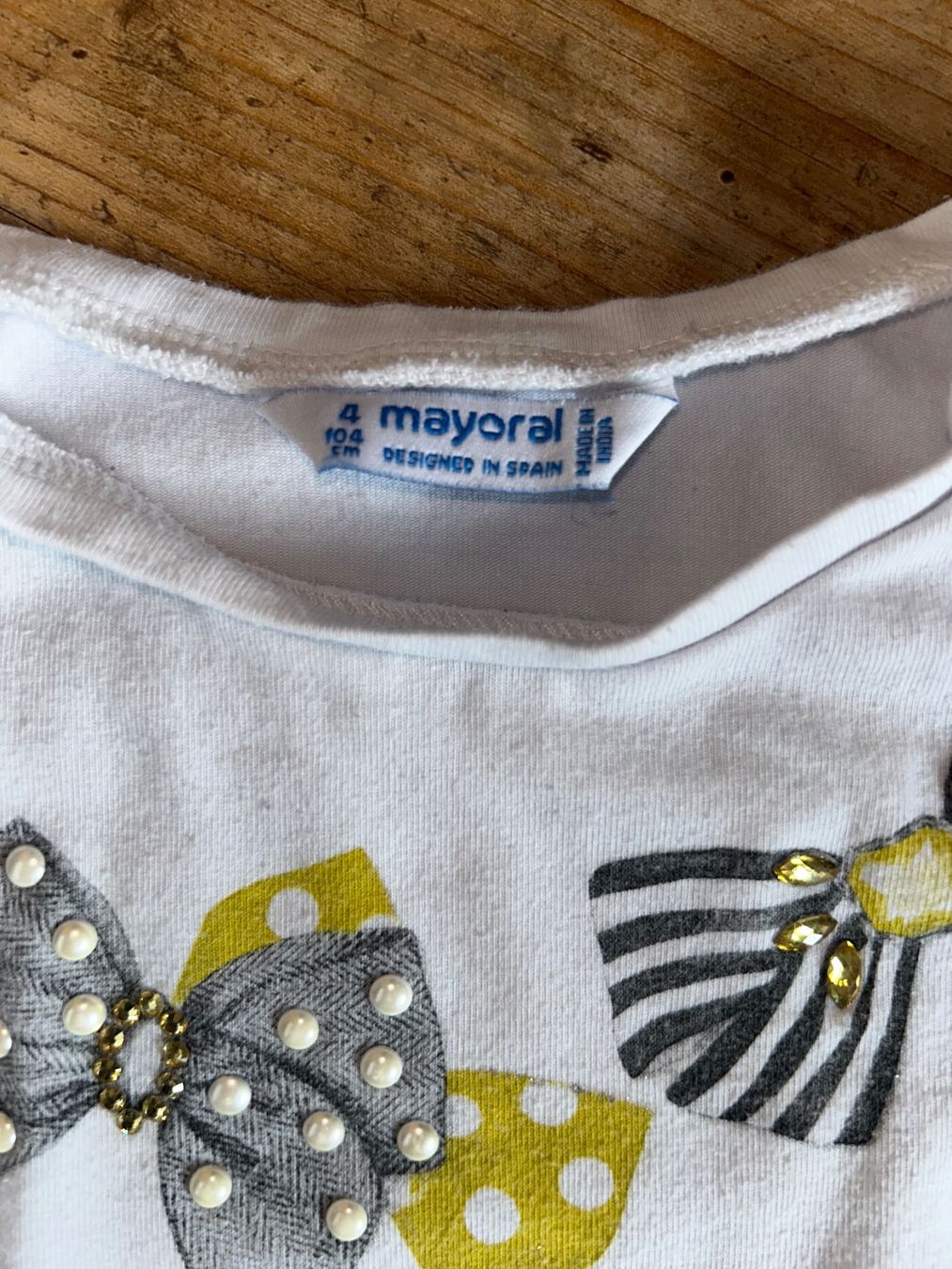 Mayoral Maglioni & Felpe: Herziges Shirt Mayoral 98/104 – Usato da Safenwil venduto da 2hand_aber_wertvoll 2