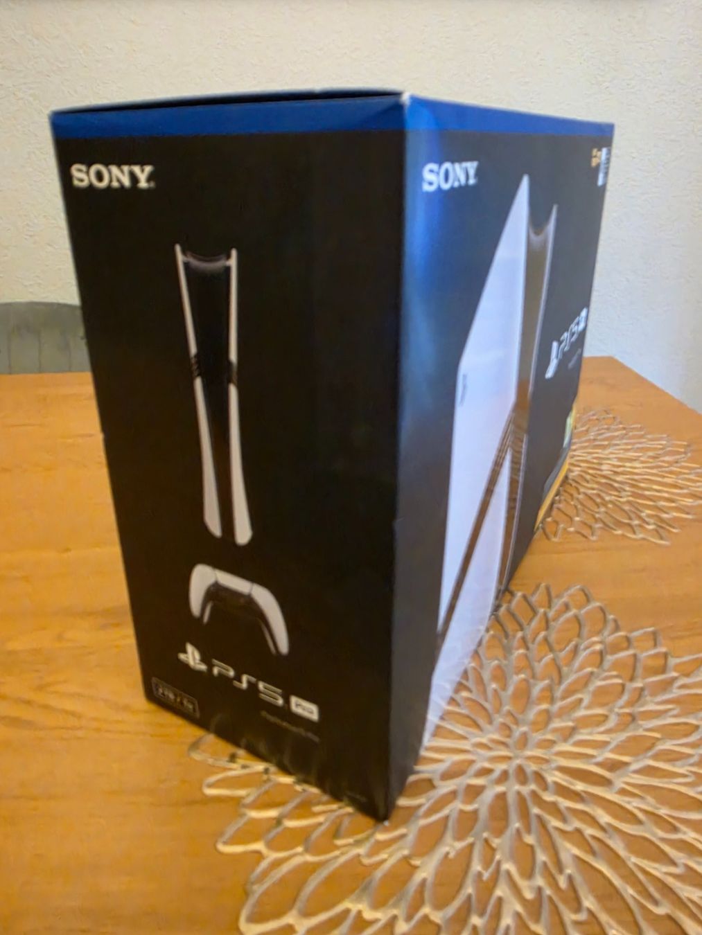 Sony Consoles: Ps5 Pro neu verfügbar – D'occasion à Fahrweid par vin_w5cw 1