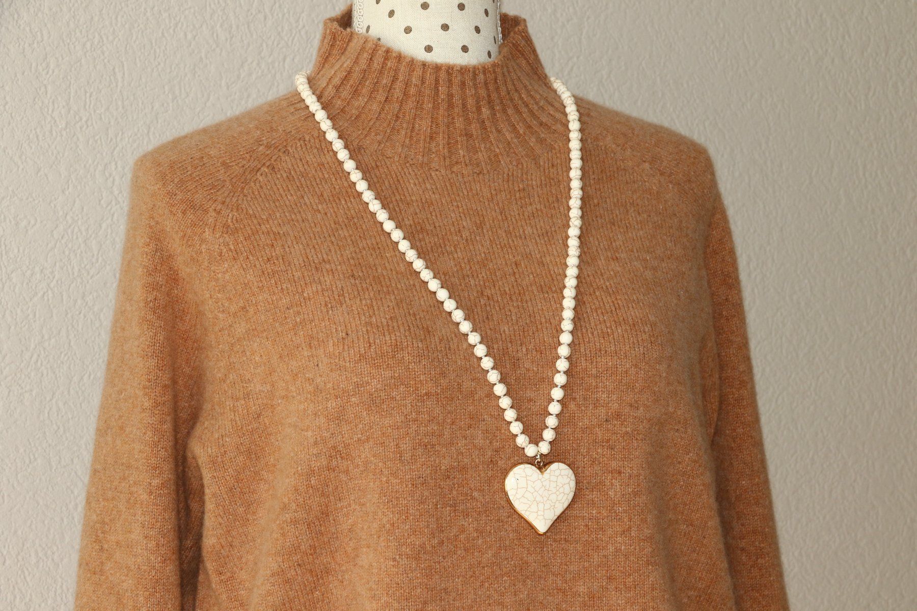 Maglioni & Felpe: Neuer wunderschöner Pullover aus 100% Wolle eher Gr.M -S – Nuovo (secondo la descrizione) da Oberwil-Lieli venduto da Svetlana28 3