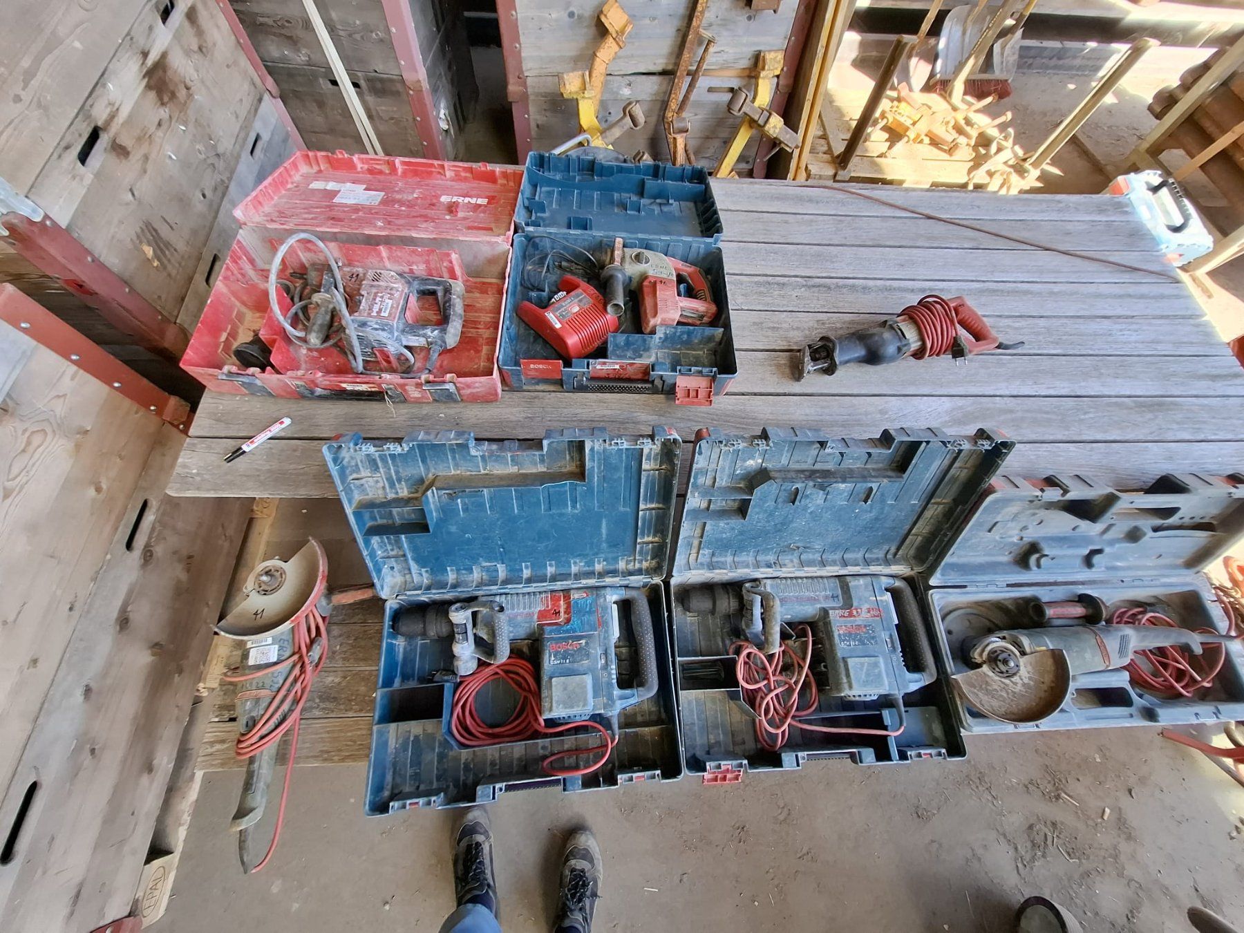 Alle Werkzeuge: 7x Profi-Werkzeuge im set – Gebraucht aus Hasle LU von Arag08 2