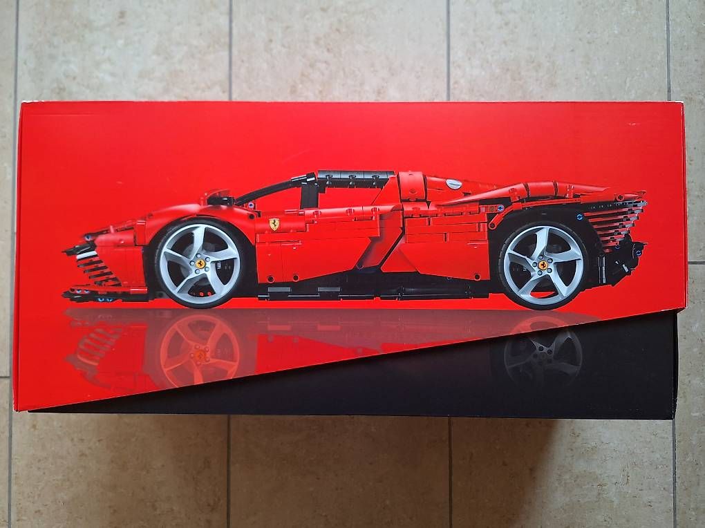 Lego Baukästen: Neuer 42143 Lego Technic Ferrari – Neu und originalverpackt aus Sils im Domleschg von masein