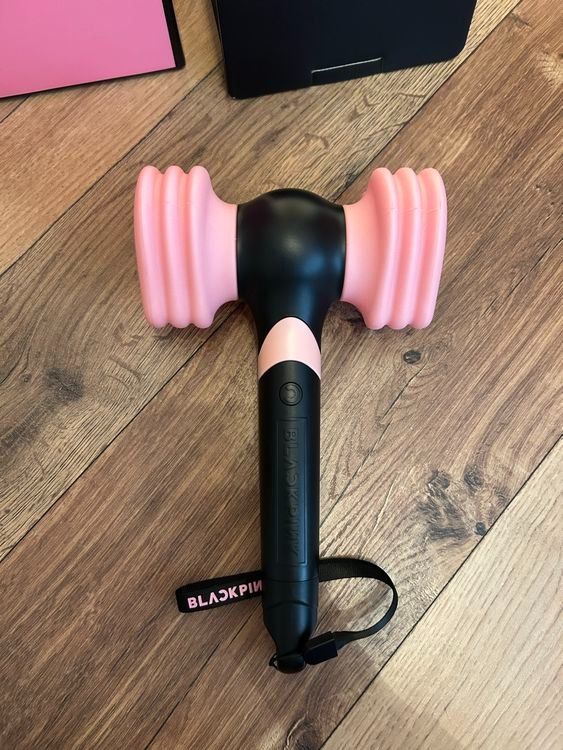CD: Blackpink Lightstick Version 2 Kpop – Usato da St. Gallen venduto da Simple_user_01 2