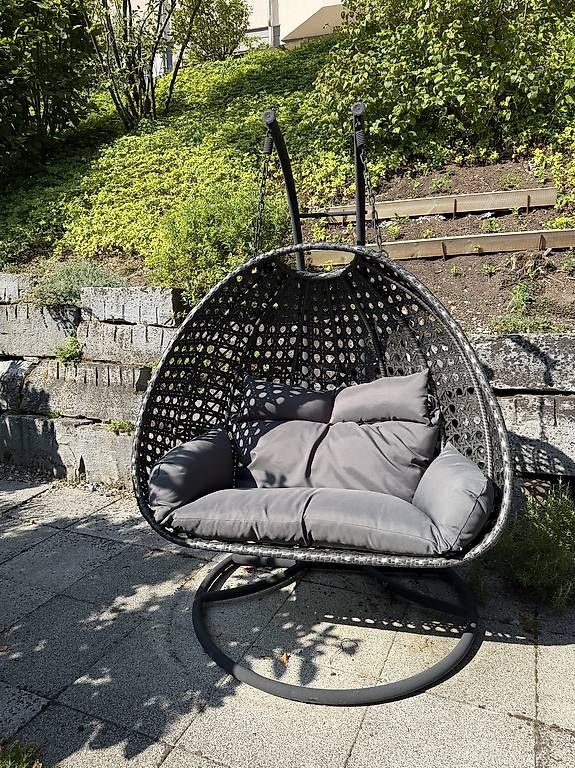 Gartenhängesitze: Garten-Hängesessel für zwei – Gebraucht aus Gisikon von Sterena