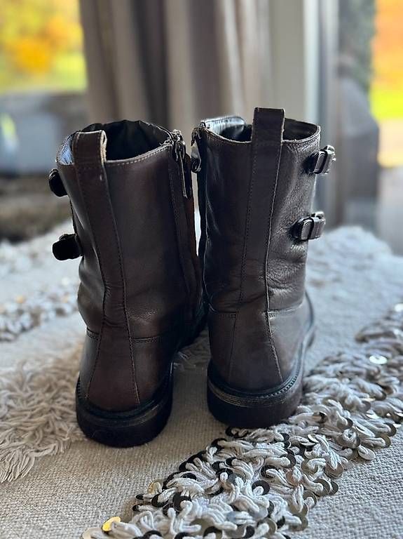 Brunello Cucinelli Scarpe da donna: Brunello Cucinelli Combat Boots, Gr. 40 – Usato da meggen venduto da Njamiro 3