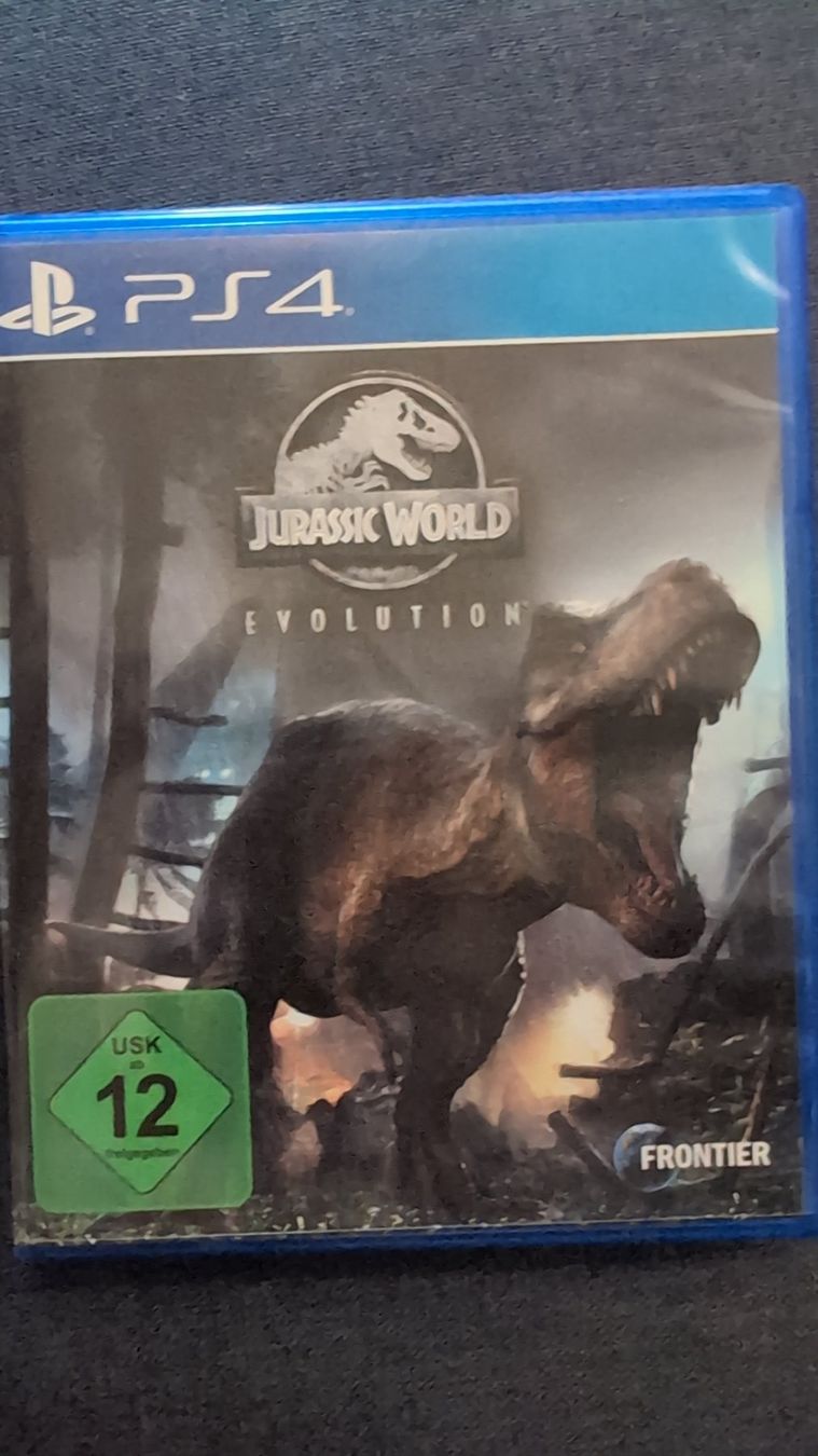 Jeux: Jurassic World: Evolution PS4 – D'occasion à Zürich par man_8hdl