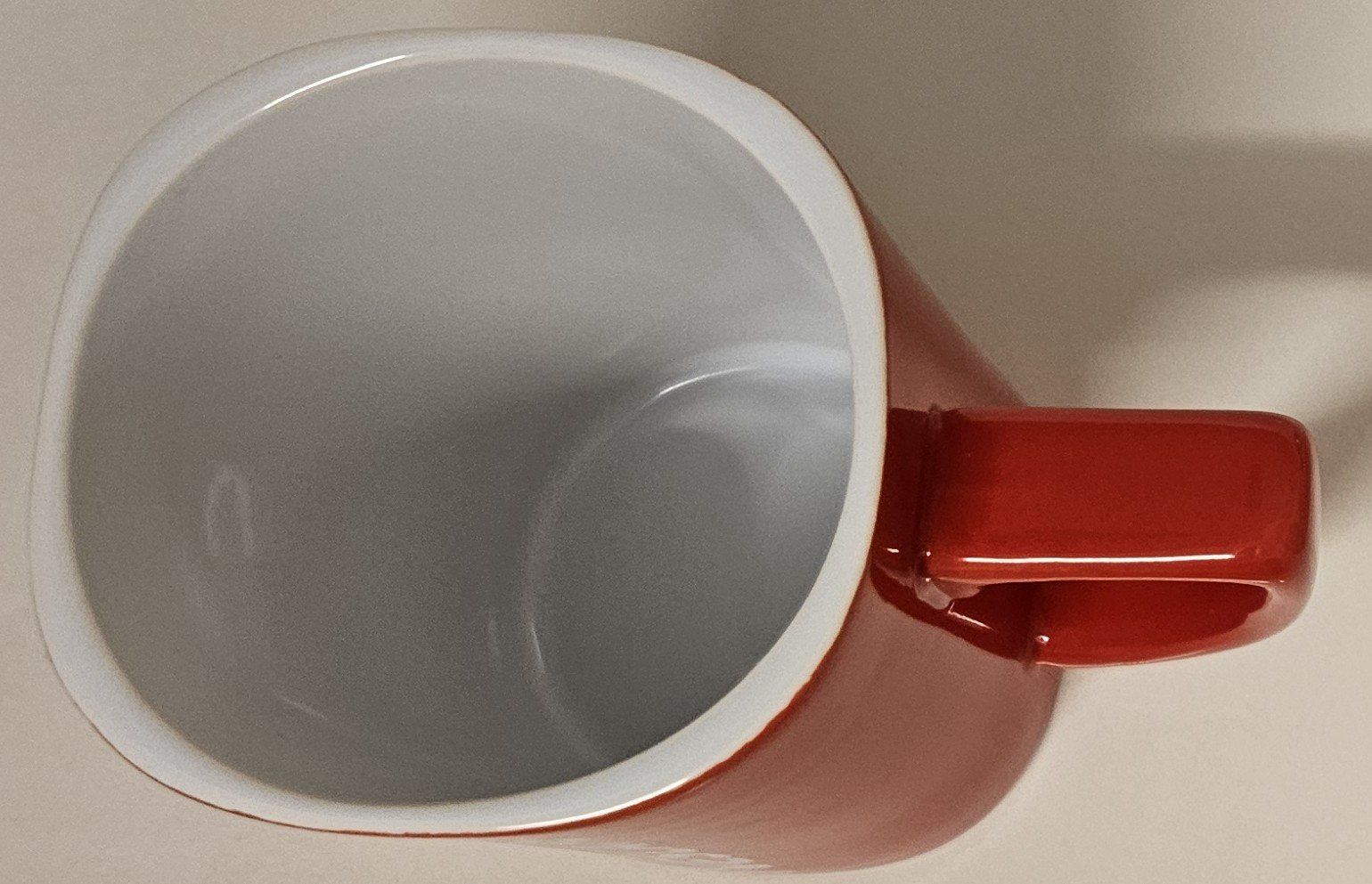 Tazze: Nescafé Tasse Rot mit speziellem Design – Nuovo (secondo la descrizione) da Muttenz venduto da Gepard23 2