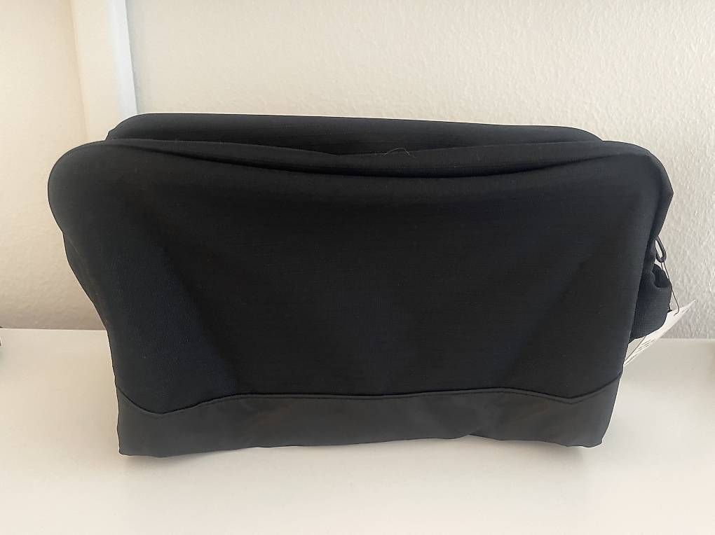 Nike Taschen: Nike Schuhbeutel Trainingsschuhtasche 11L NEU – Neu und originalverpackt aus Reinach BL von present4you 2