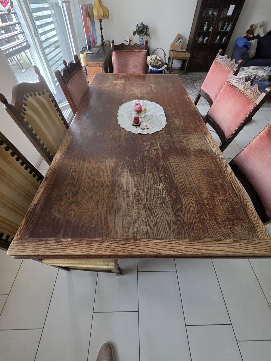 Tables: Antiker Esstisch  – D'occasion à Urtenen-Schönbühl par dar_29sw