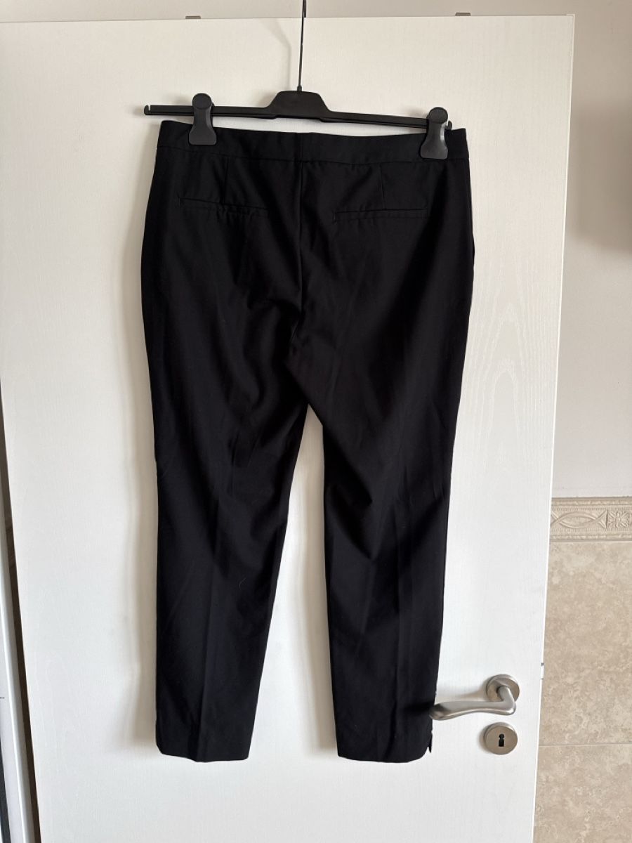 Zara Pantaloni: Stoffhose von Zara Grösse 40 – Nuovo (secondo la descrizione) da Otelfingen venduto da Tommy112 1