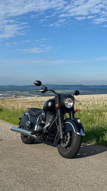 Indian Motorcycle Chopper: INDIAN Chief Dark Horse – Usato da Fällanden venduto da Geroni84