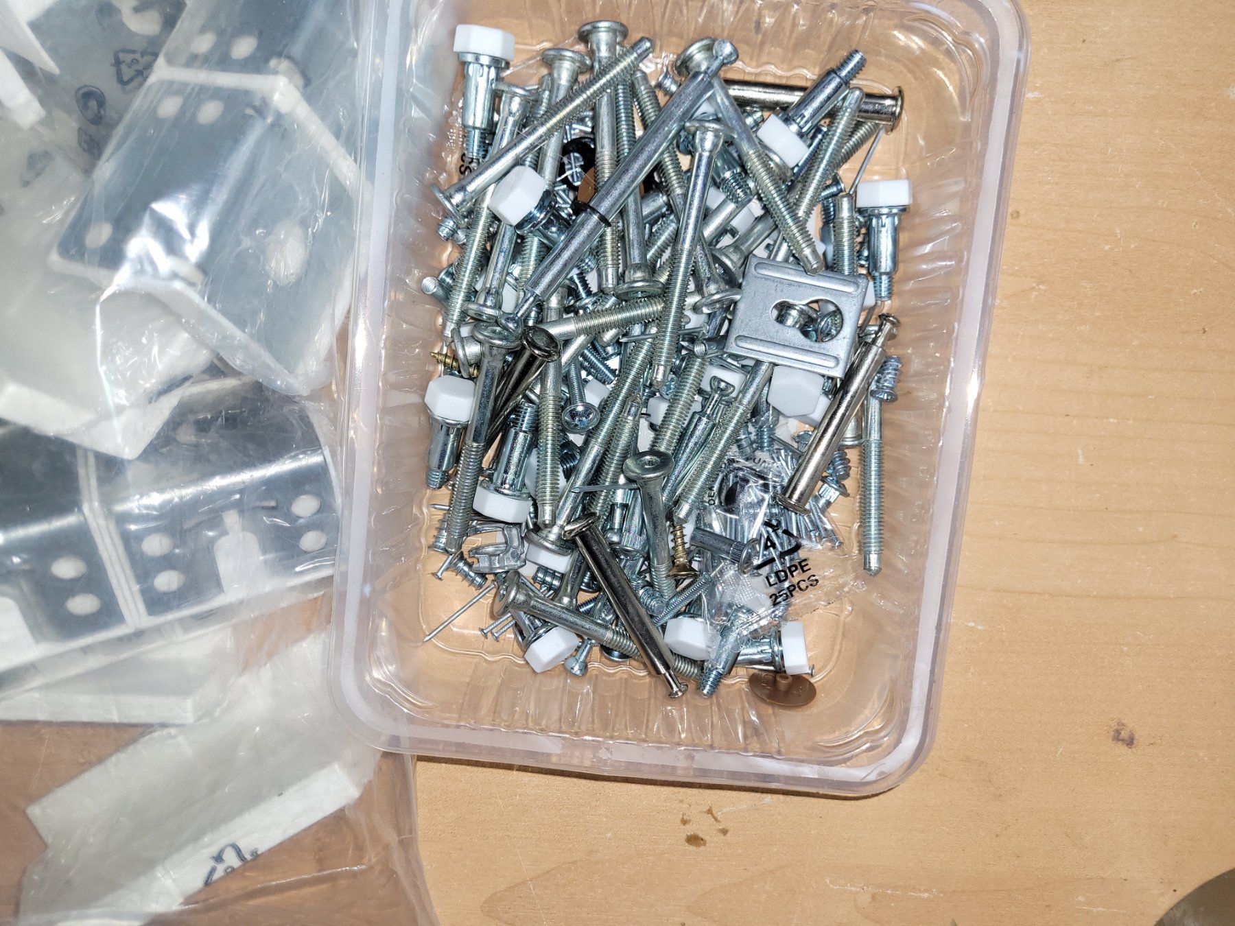 Ikea Ferramenta: Ikea – Nuovo (secondo la descrizione) da Bionnens venduto da Meg011 2