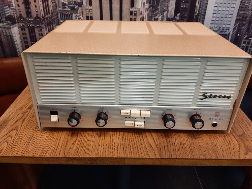 Amplificateur à Tubes Philips AG 9015 + Enceintes Philips AD 5046N + A5x83