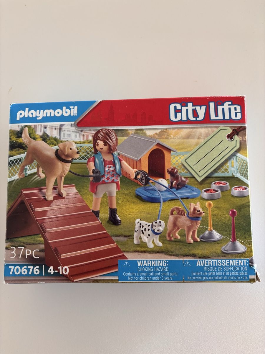 Playmobil Giocattoli: Playmobil City Life 70676 – Usato da Geuensee venduto da Taurina